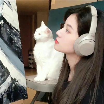 橙色女孩