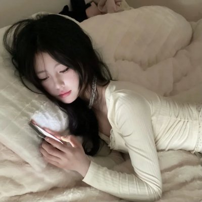 10号舱里的女人